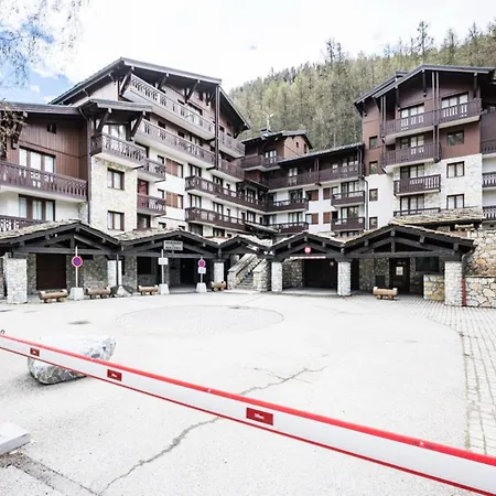 Apartment Les Hauts De Rogoney - 2pieces Renove - Pied Des Pistes Mae-3903